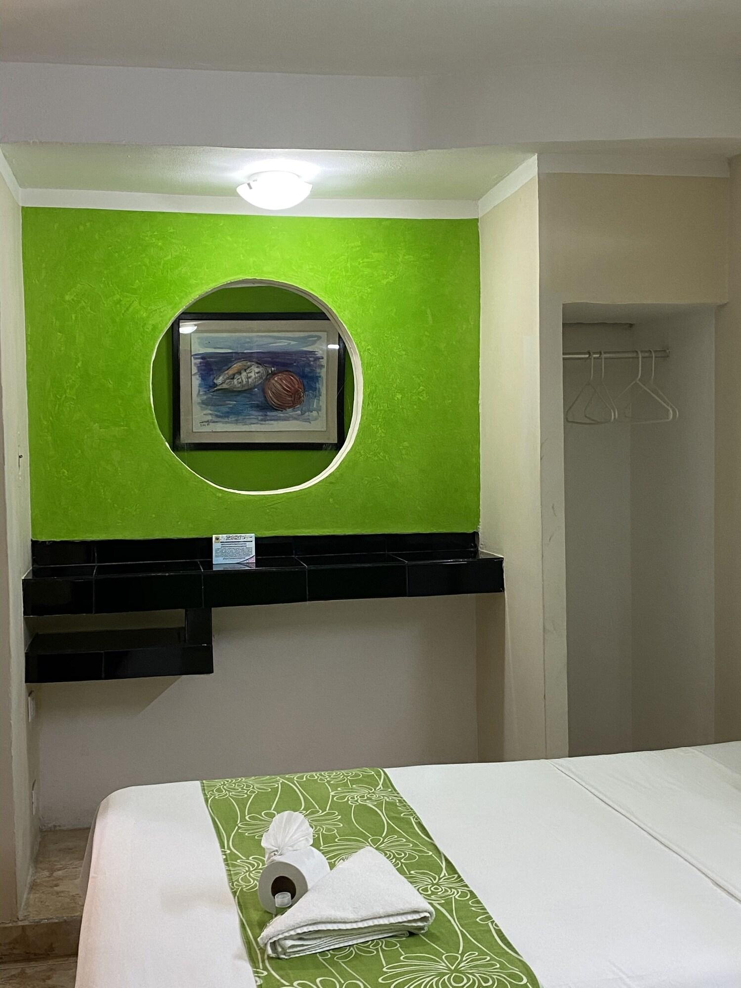 Hotel Hc Internacional Cancún Extérieur photo
