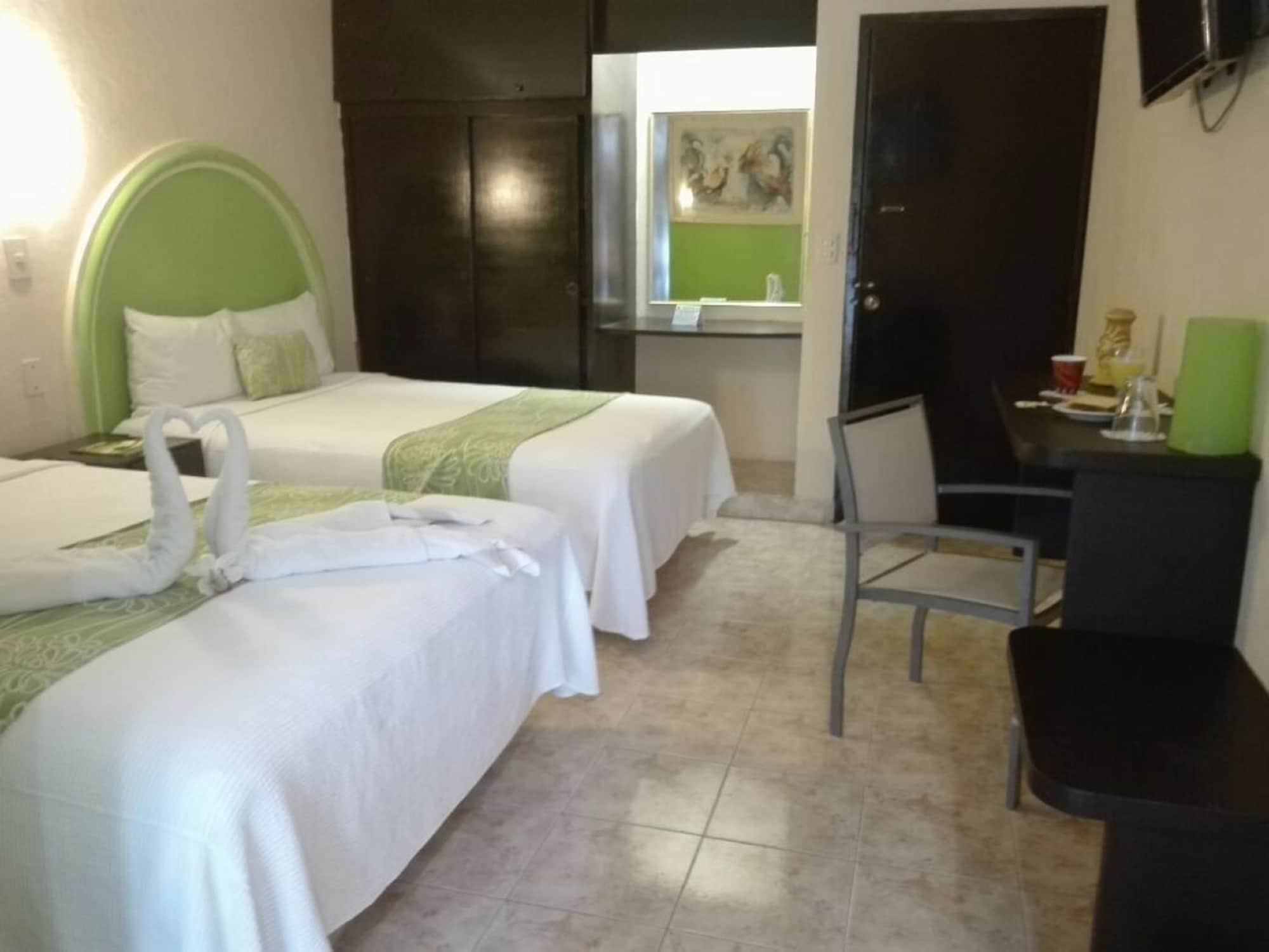 Hotel Hc Internacional Cancún Extérieur photo