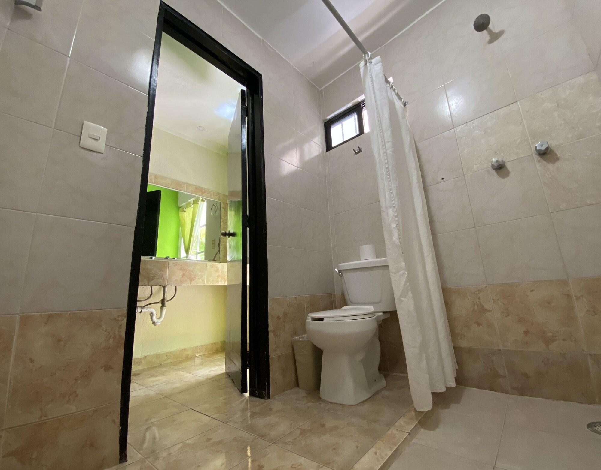 Hotel Hc Internacional Cancún Extérieur photo
