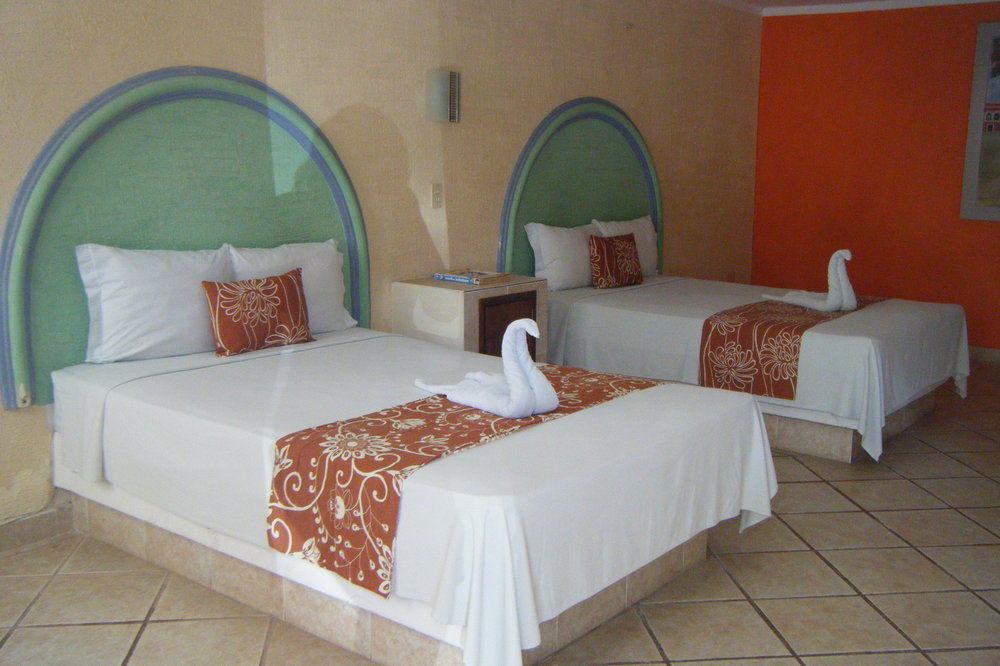 Hotel Hc Internacional Cancún Extérieur photo