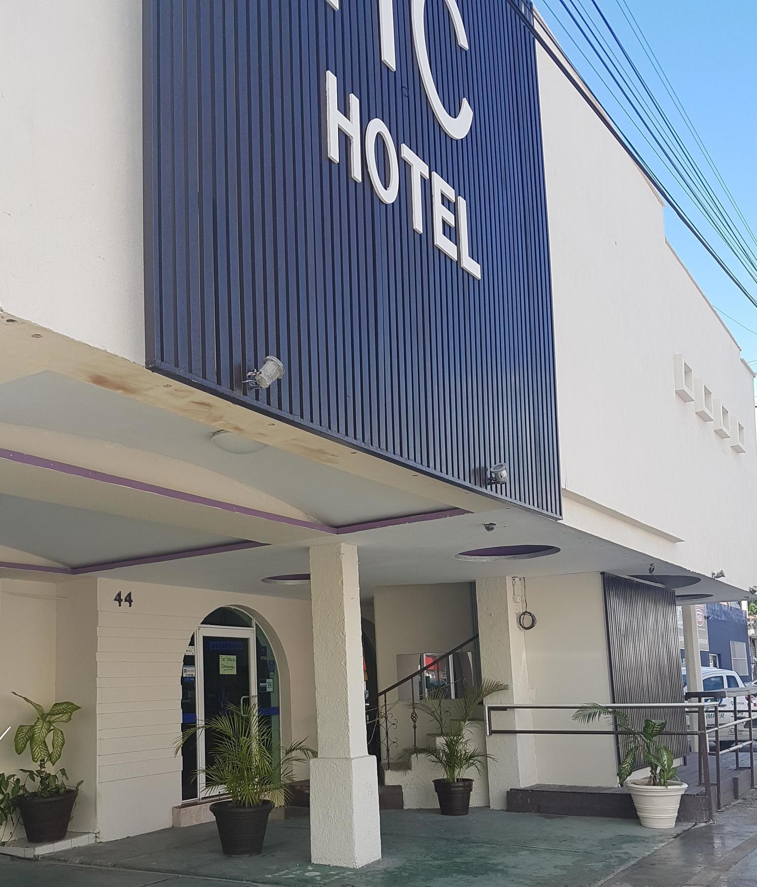 Hotel Hc Internacional Cancún Extérieur photo